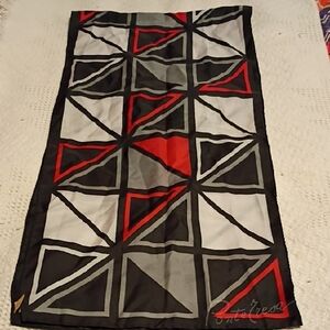 Ponte Tresa Geometric Pattern Scarf in Red and Black